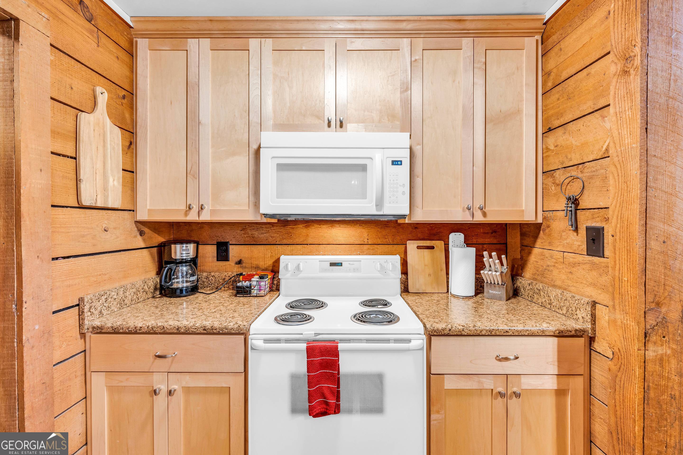 284 & 286 Duncan Bridge Road Sautee Nacoochee GA 30571