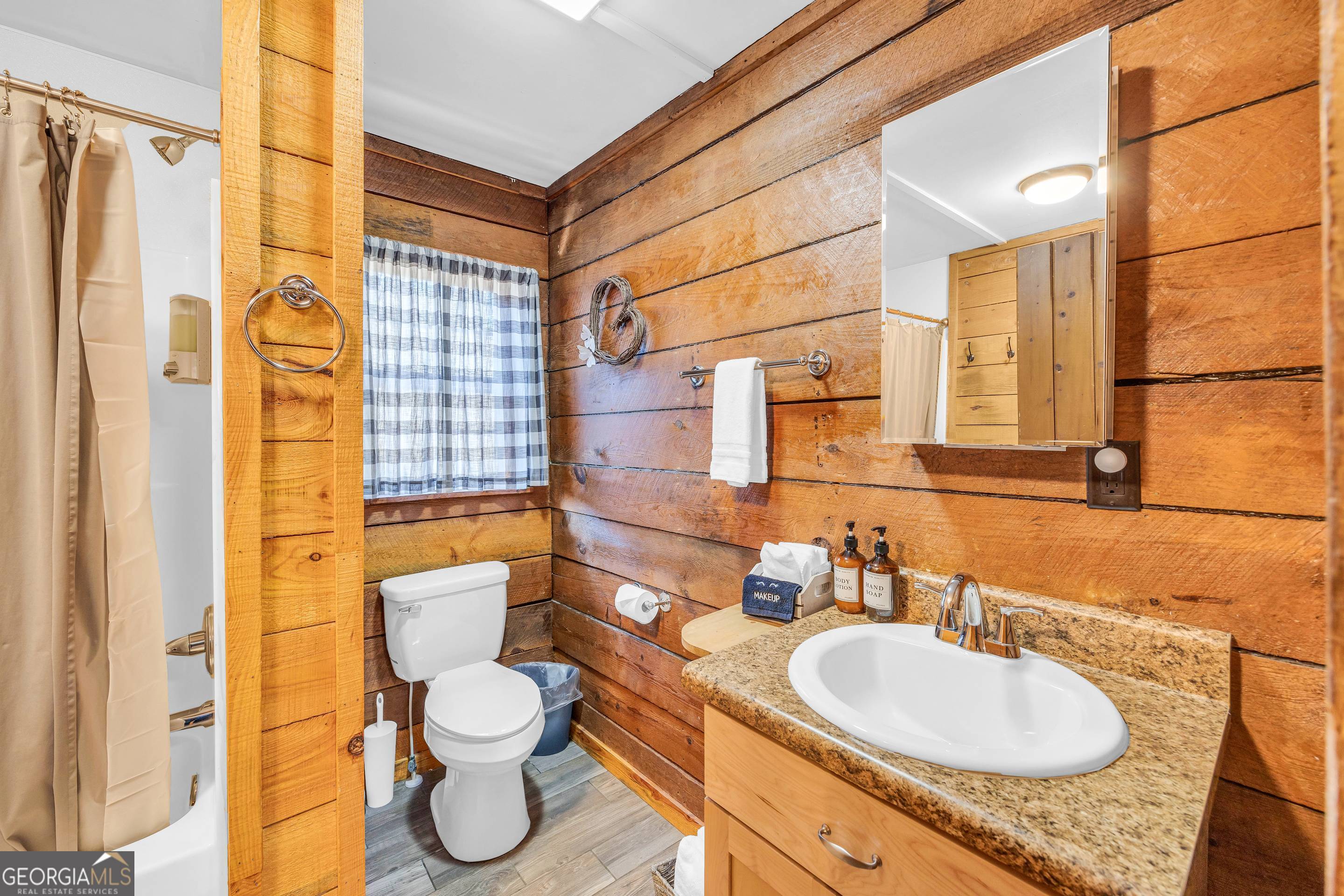284 & 286 Duncan Bridge Road Sautee Nacoochee GA 30571