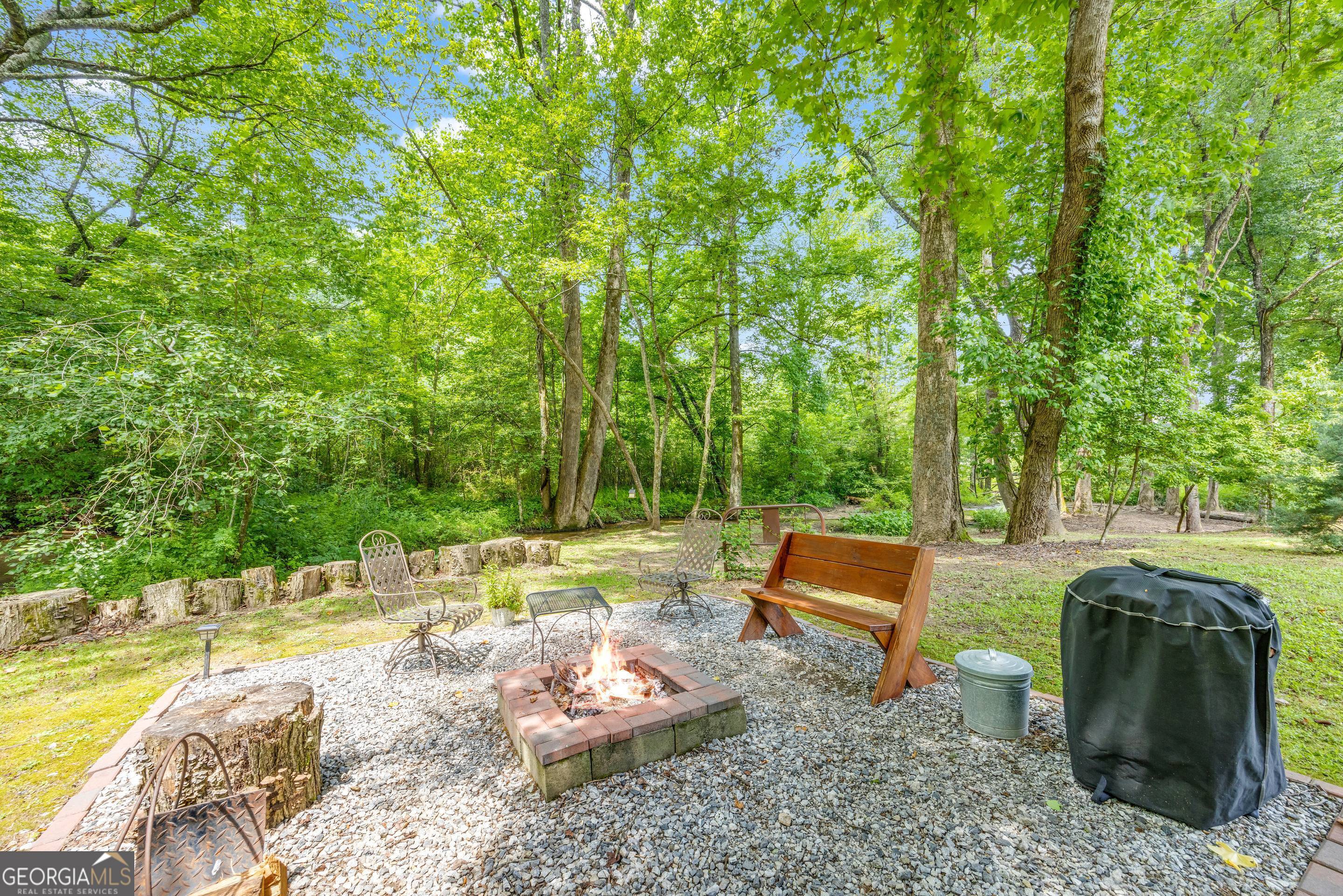 284 & 286 Duncan Bridge Road Sautee Nacoochee GA 30571