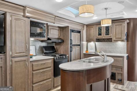 324 Leisure Acres Drive Cleveland GA 30528