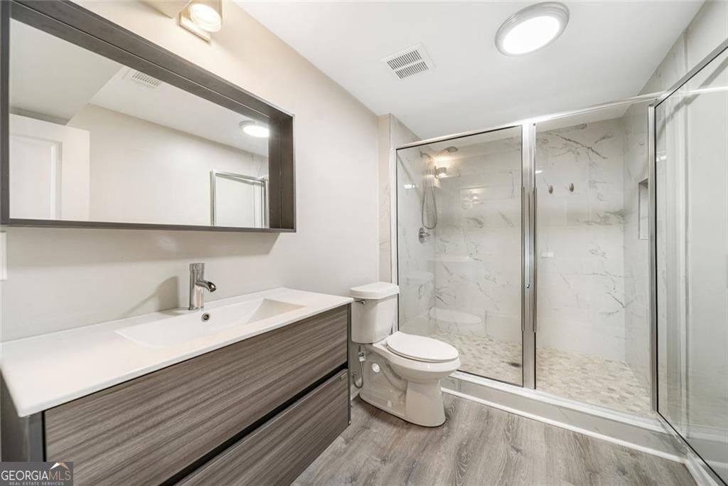 2128 Mark Trail Decatur GA 30032