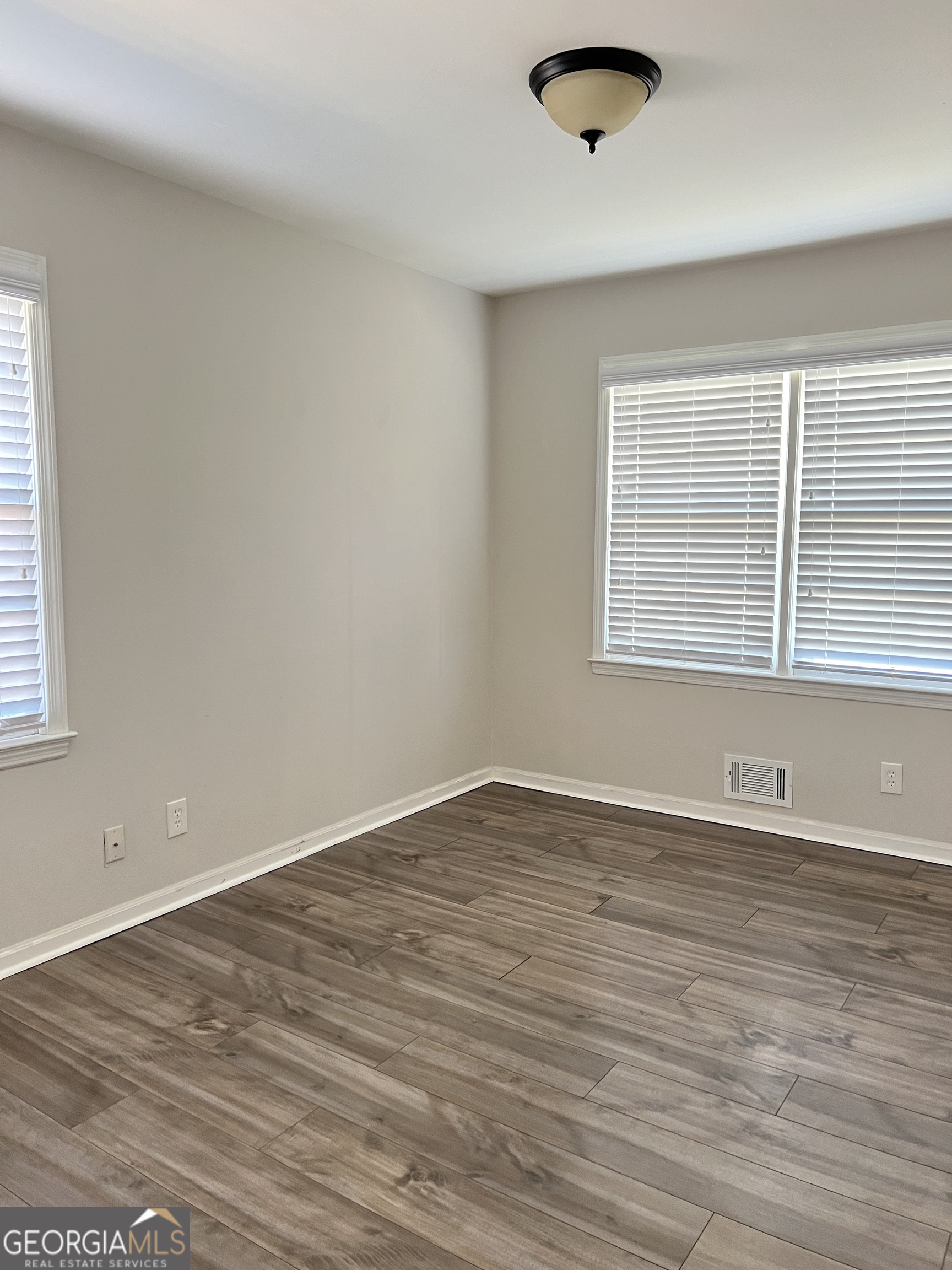 6 Colonial Drive Newnan GA 30263