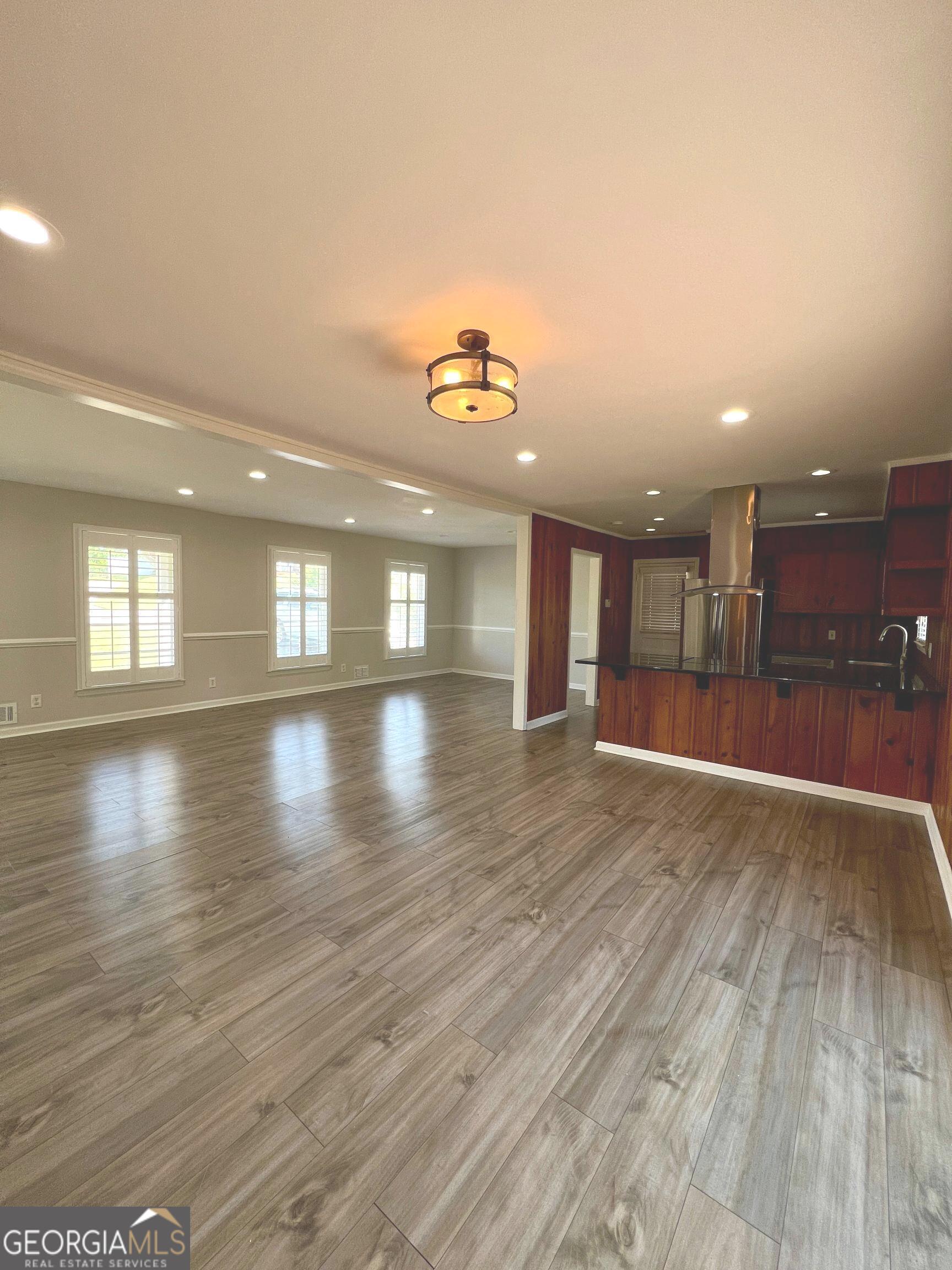6 Colonial Drive Newnan GA 30263