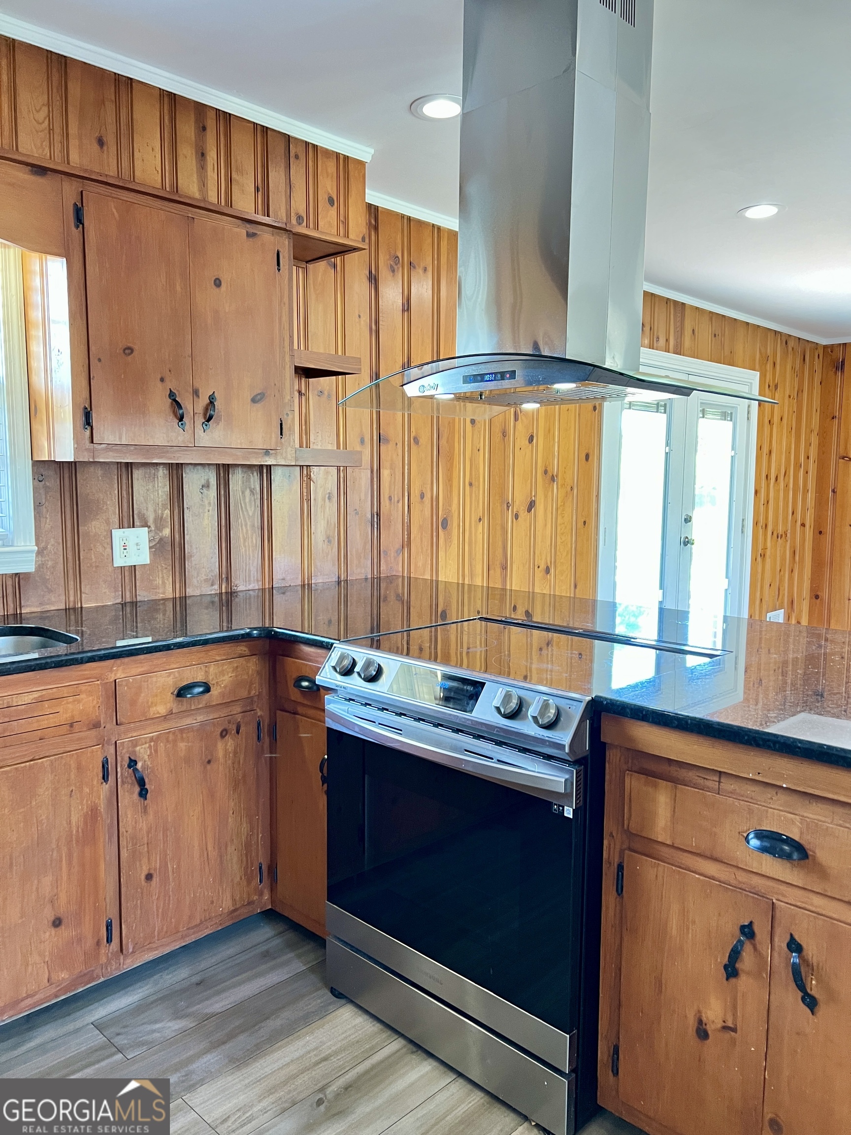 6 Colonial Drive Newnan GA 30263