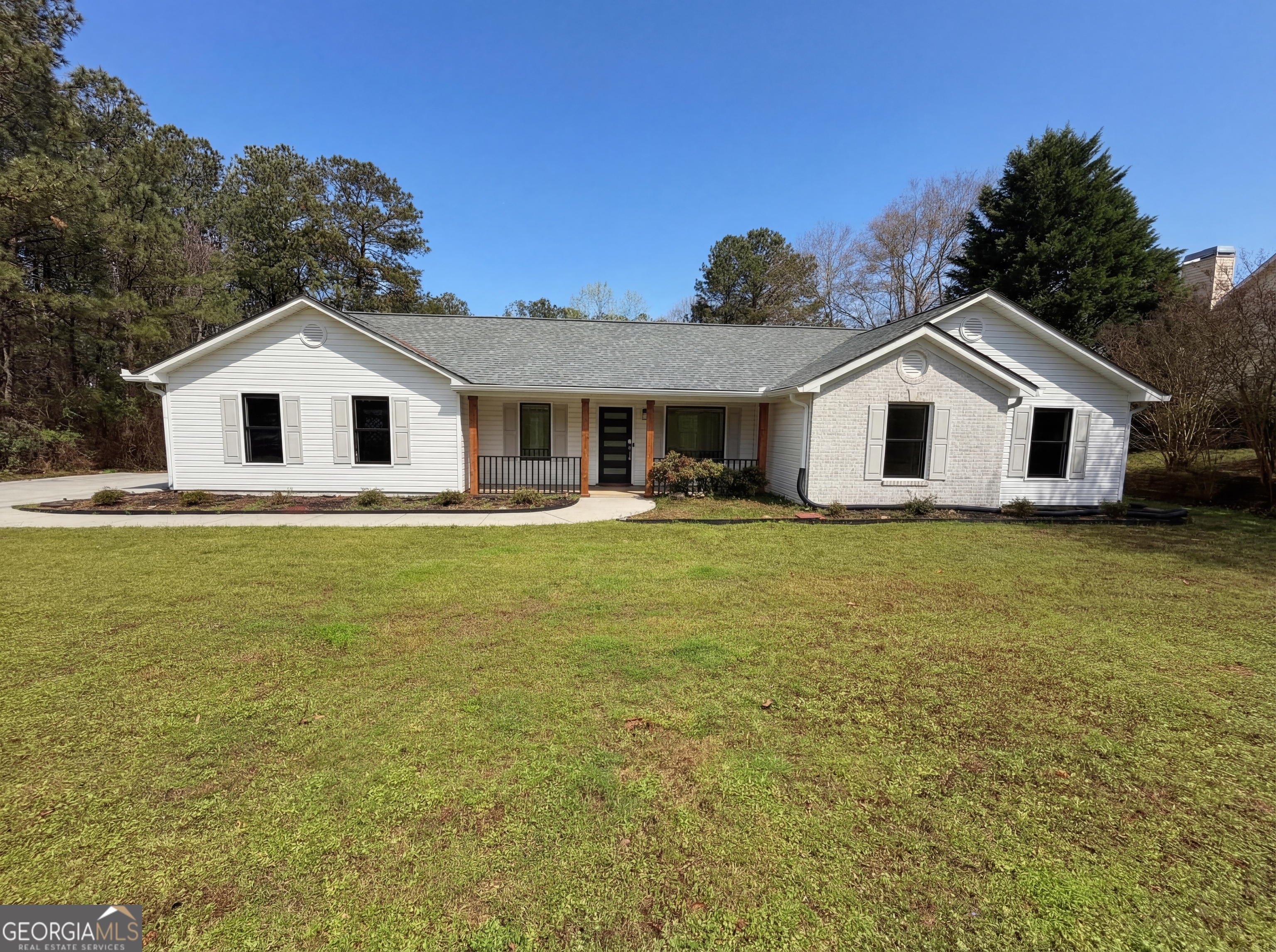 4241 Grady Smith Road Loganville GA 30052