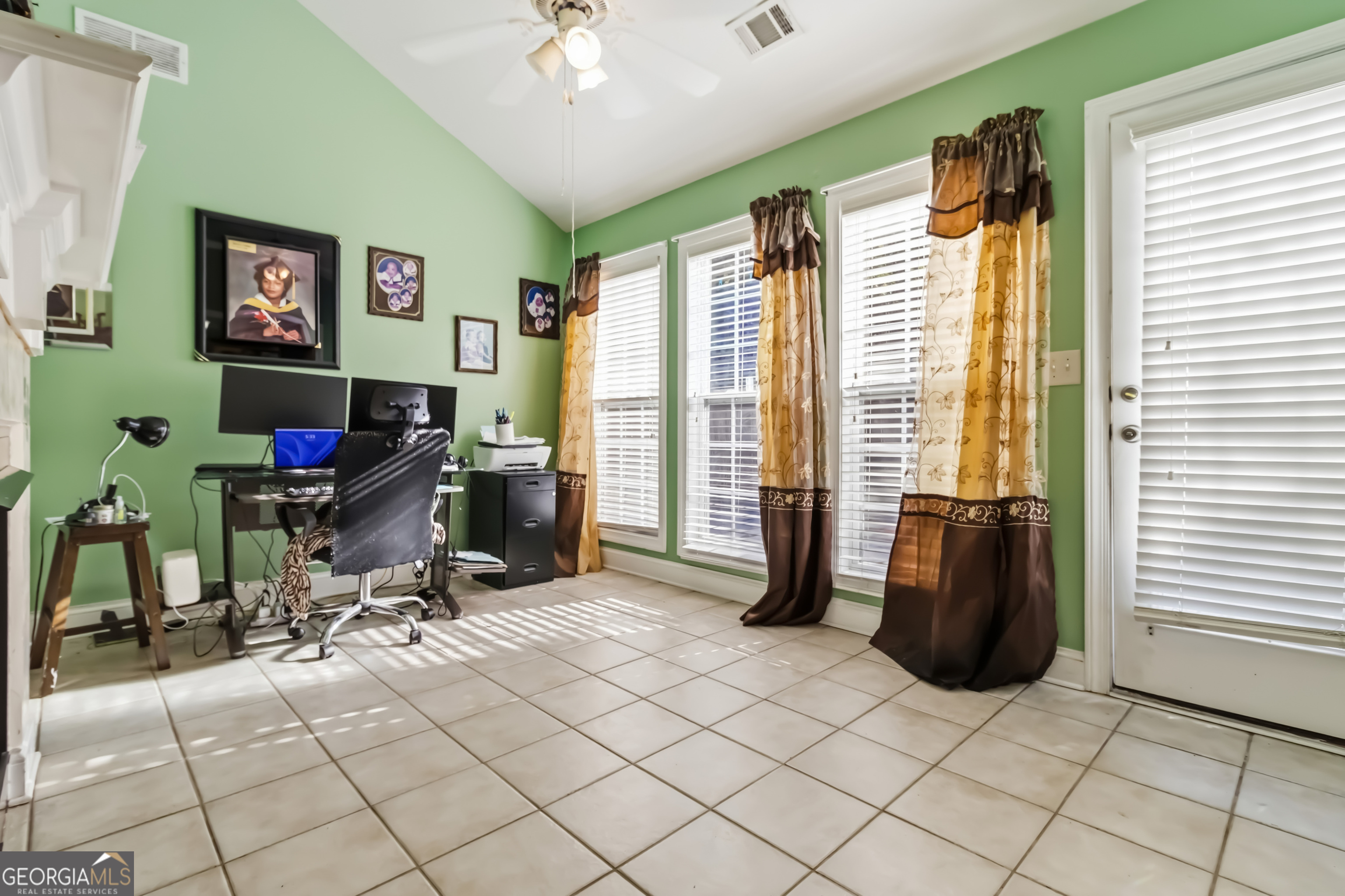 2280 Hickory Station Circle Snellville GA 30078
