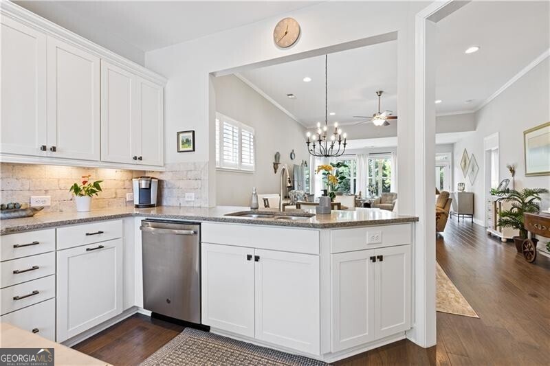 3826 English Oak Drive SW Gainesville GA 30504