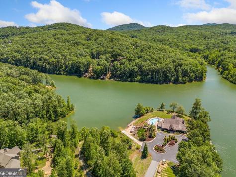 77 North Shore Drive Cleveland GA 30528