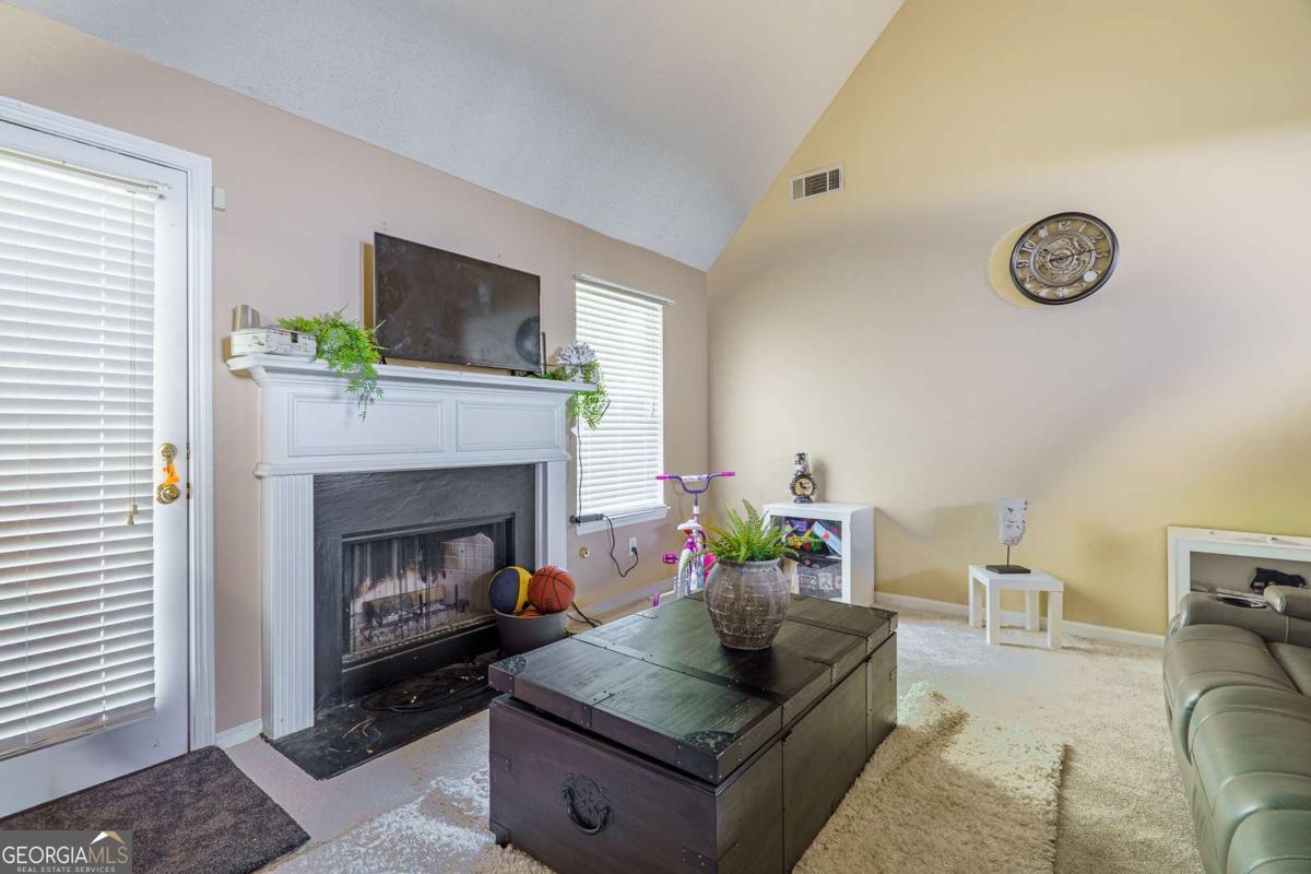 6869 Fireside Lane Atlanta GA 30349
