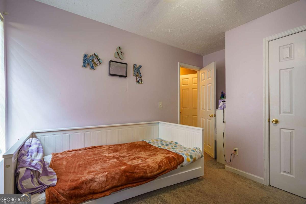 6869 Fireside Lane Atlanta GA 30349