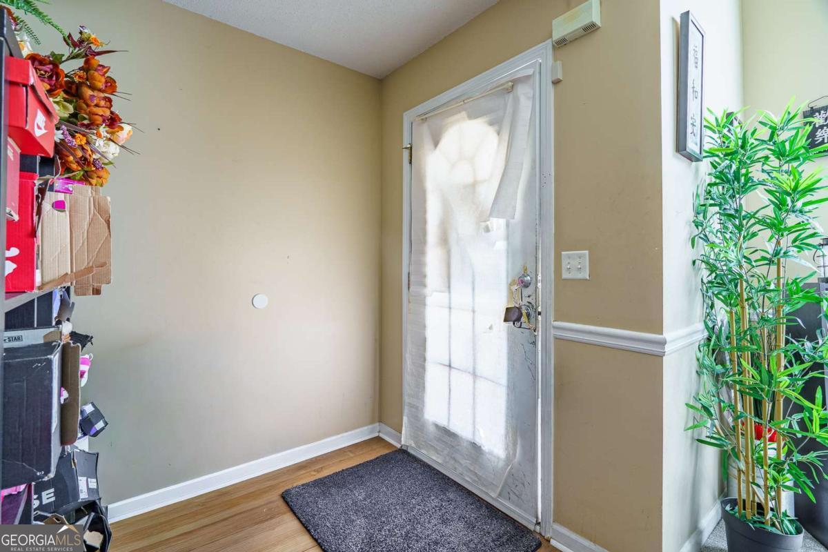 6869 Fireside Lane Atlanta GA 30349