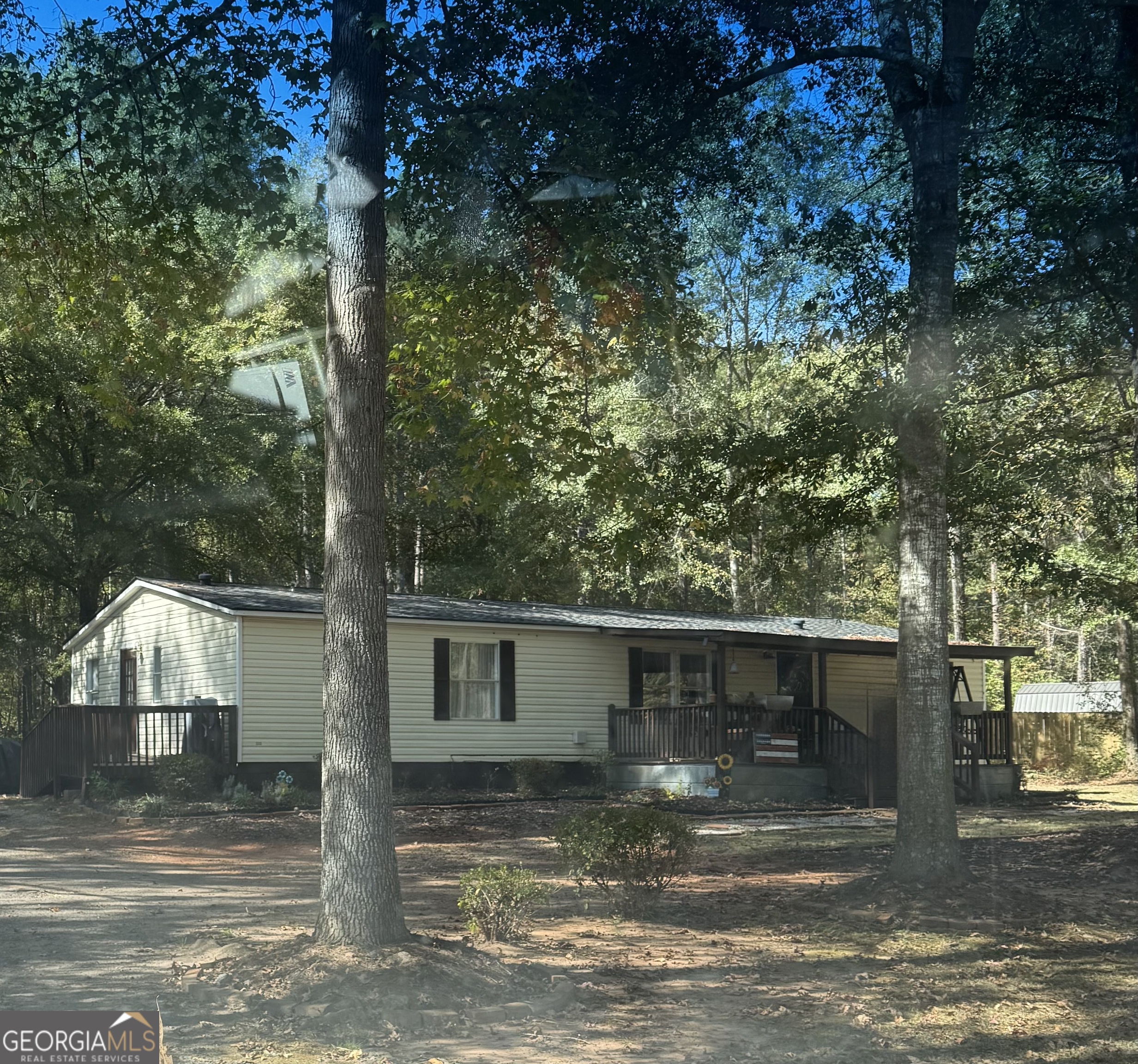 1424 Al Roberts Road Senoia GA 30276
