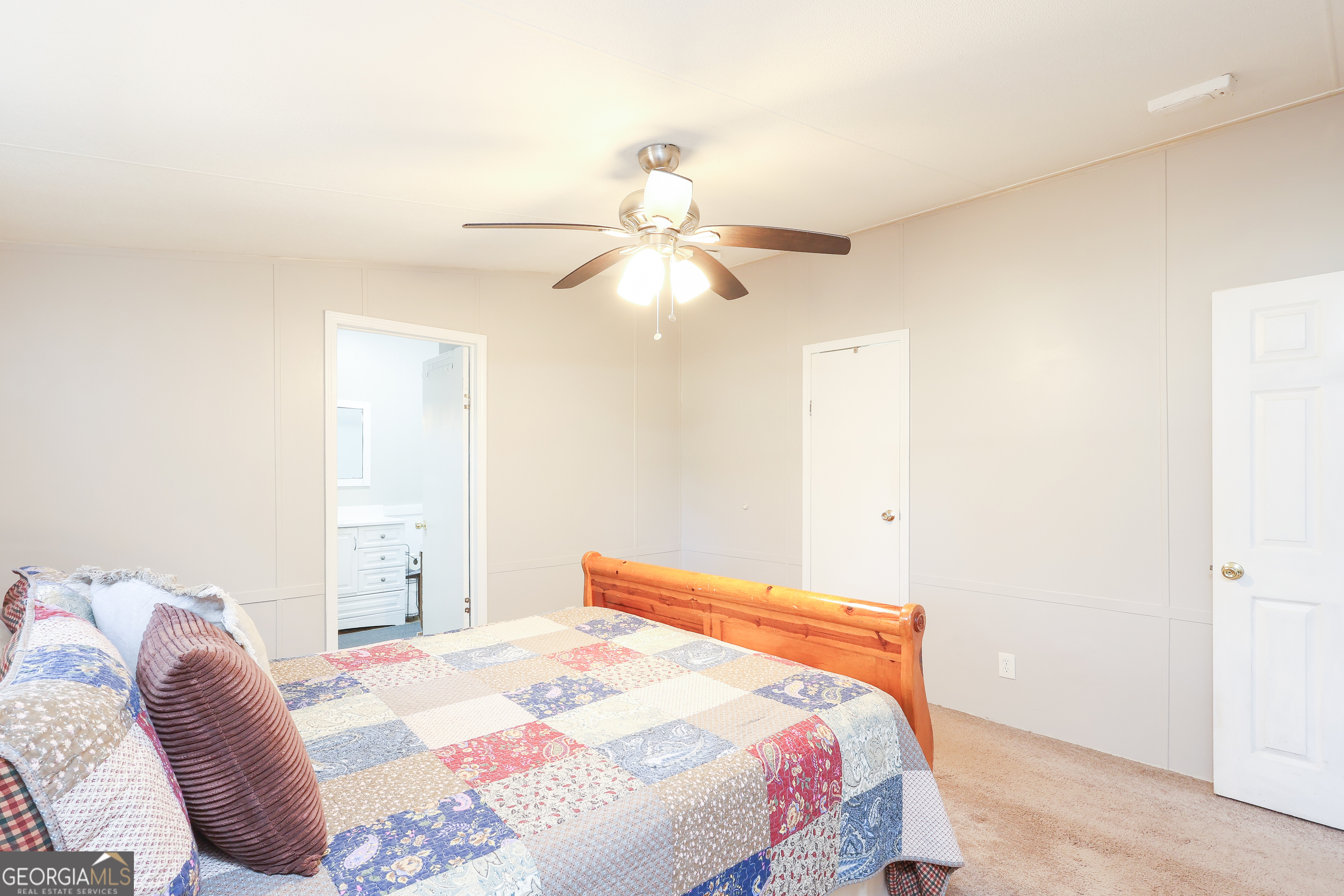 1424 Al Roberts Road Senoia GA 30276