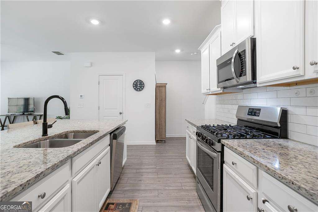 2841 Thames Willow Way Suwanee GA 30024
