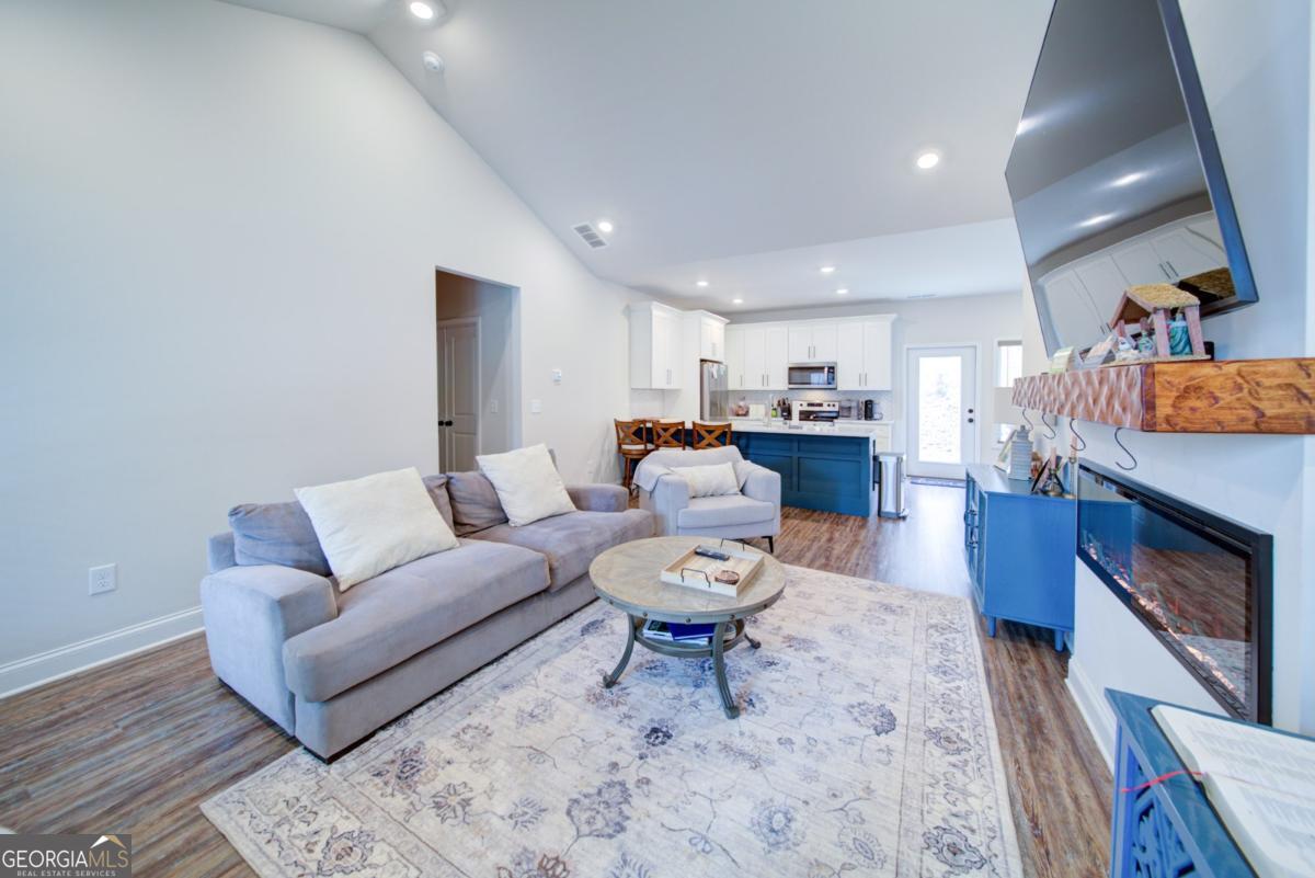 170 White Antelope Street Waleska GA 30183