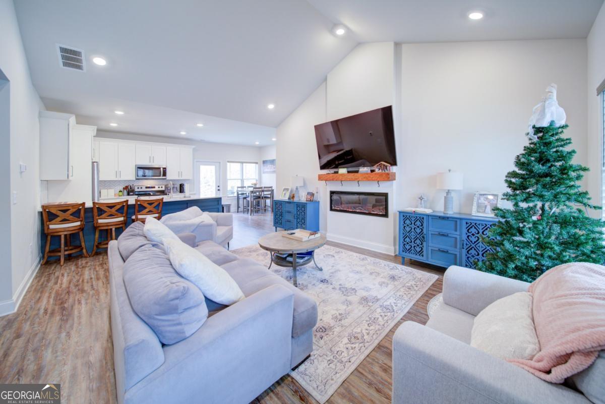 170 White Antelope Street Waleska GA 30183