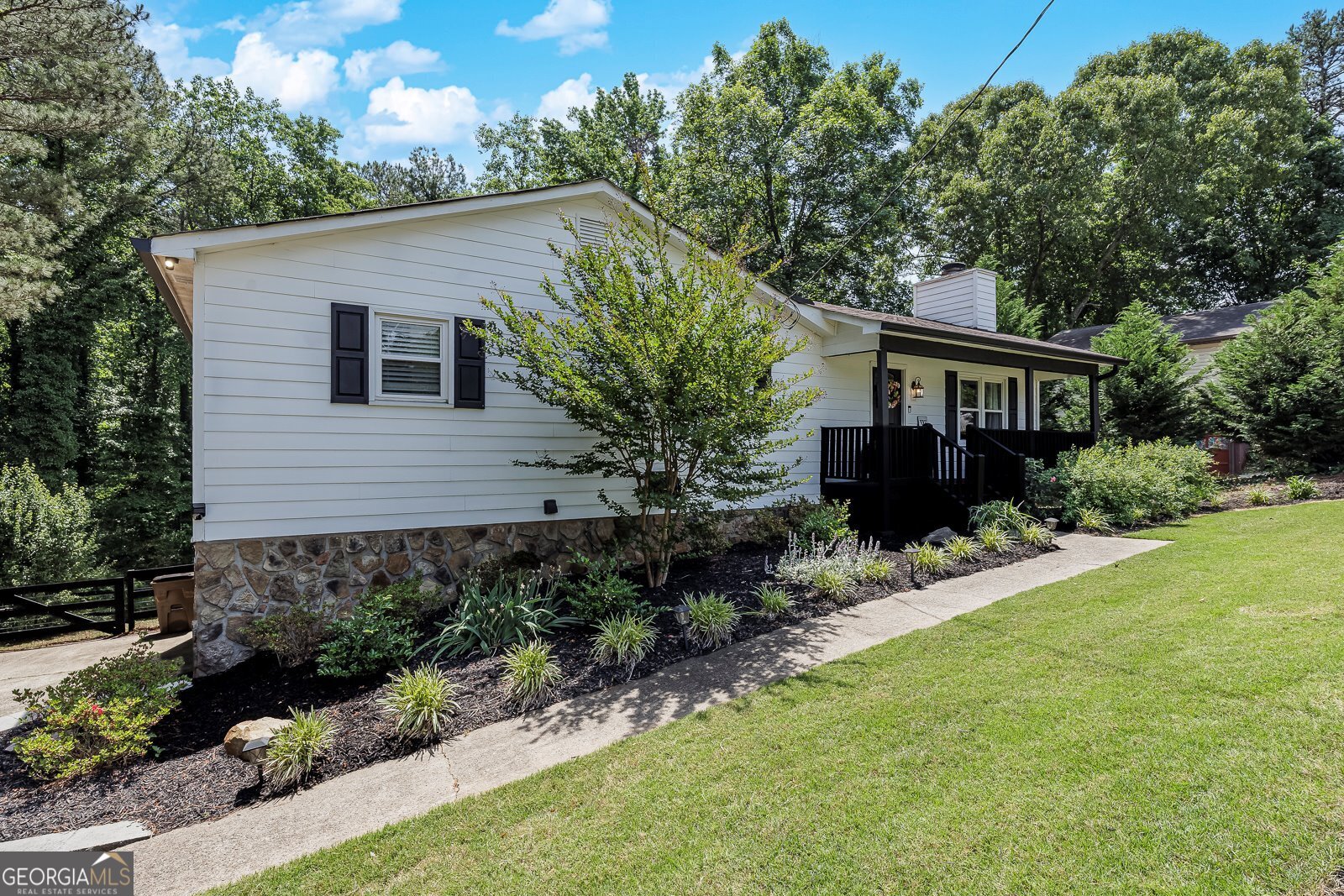 1748 Toonigh Road Canton GA 30115