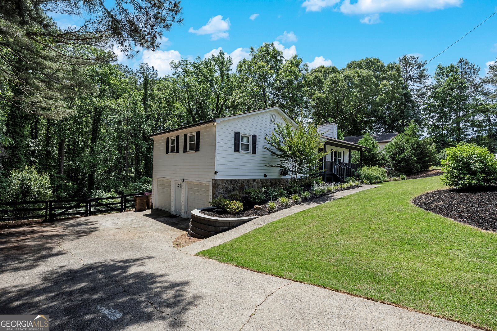 1748 Toonigh Road Canton GA 30115