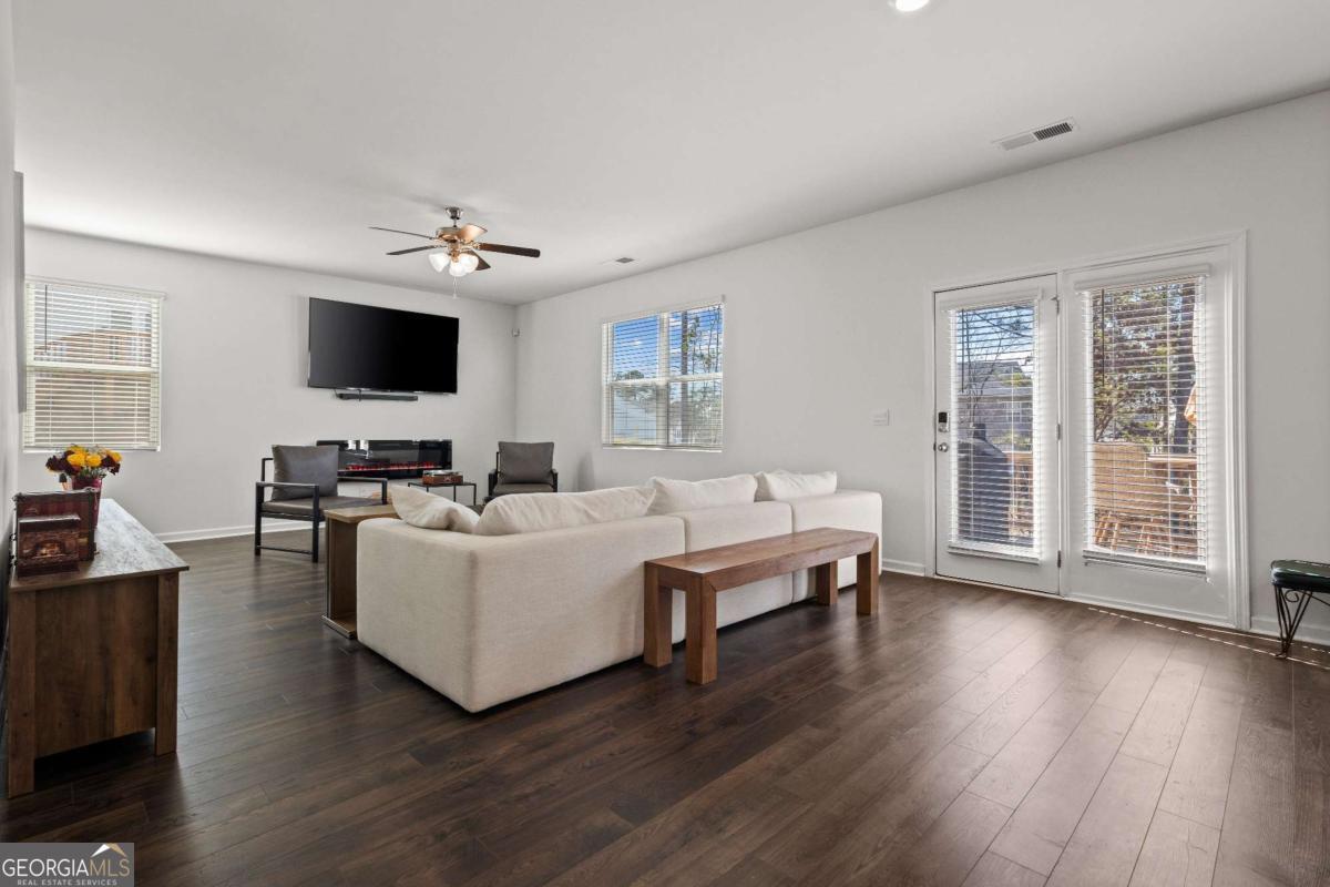 1241 Richmond Court SE Atlanta GA 30354