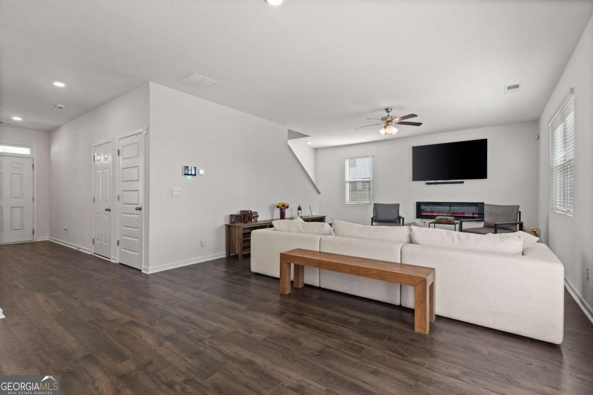 1241 Richmond Court SE Atlanta GA 30354