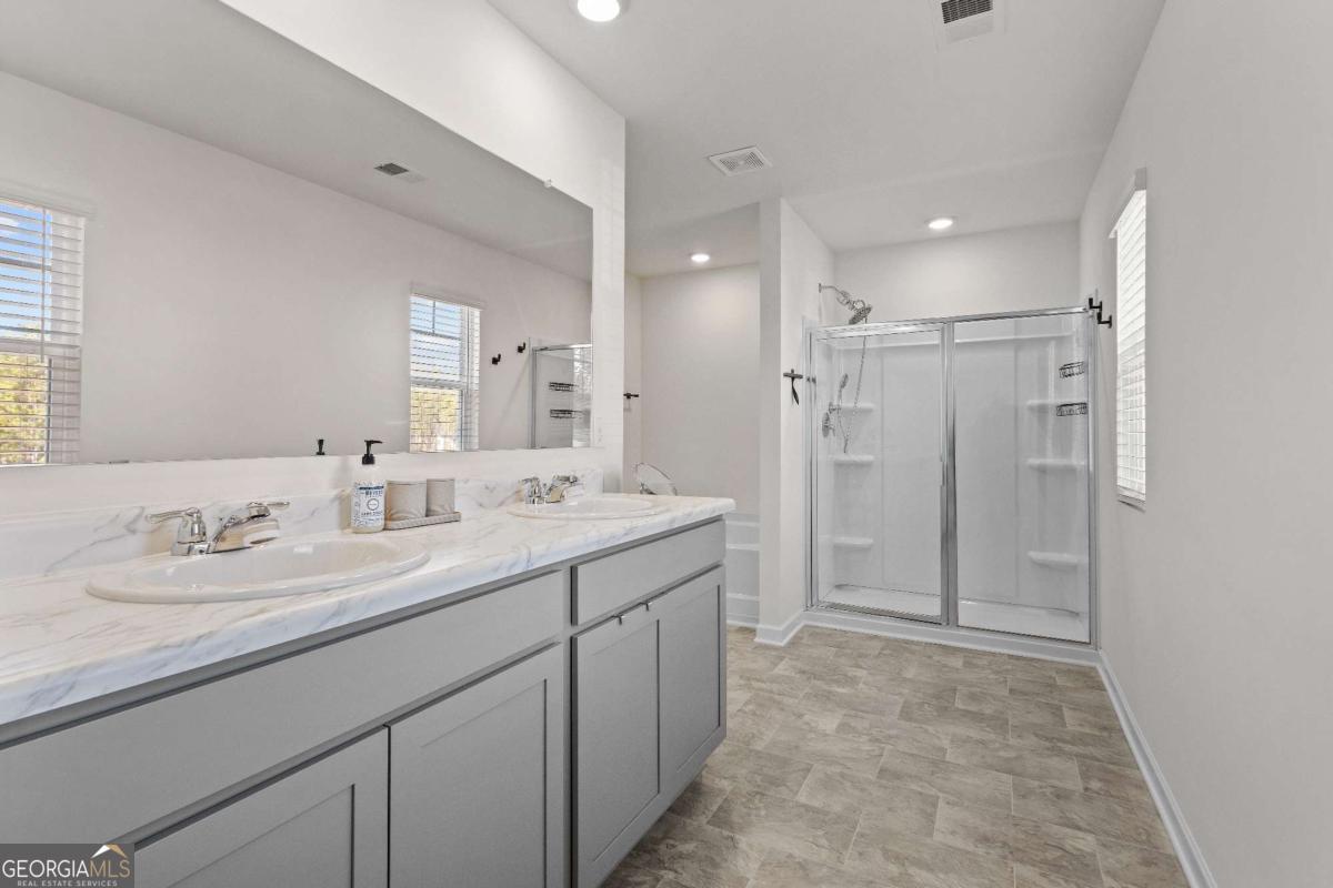 1241 Richmond Court SE Atlanta GA 30354