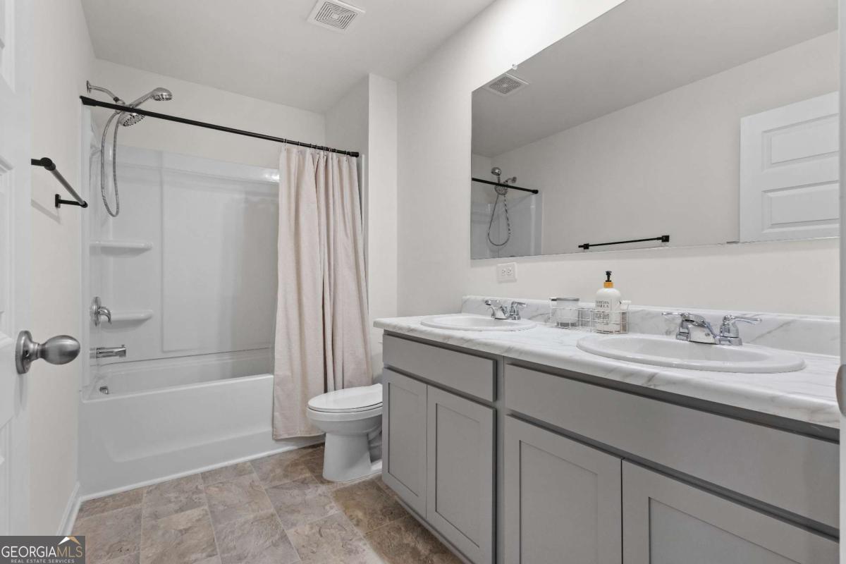 1241 Richmond Court SE Atlanta GA 30354