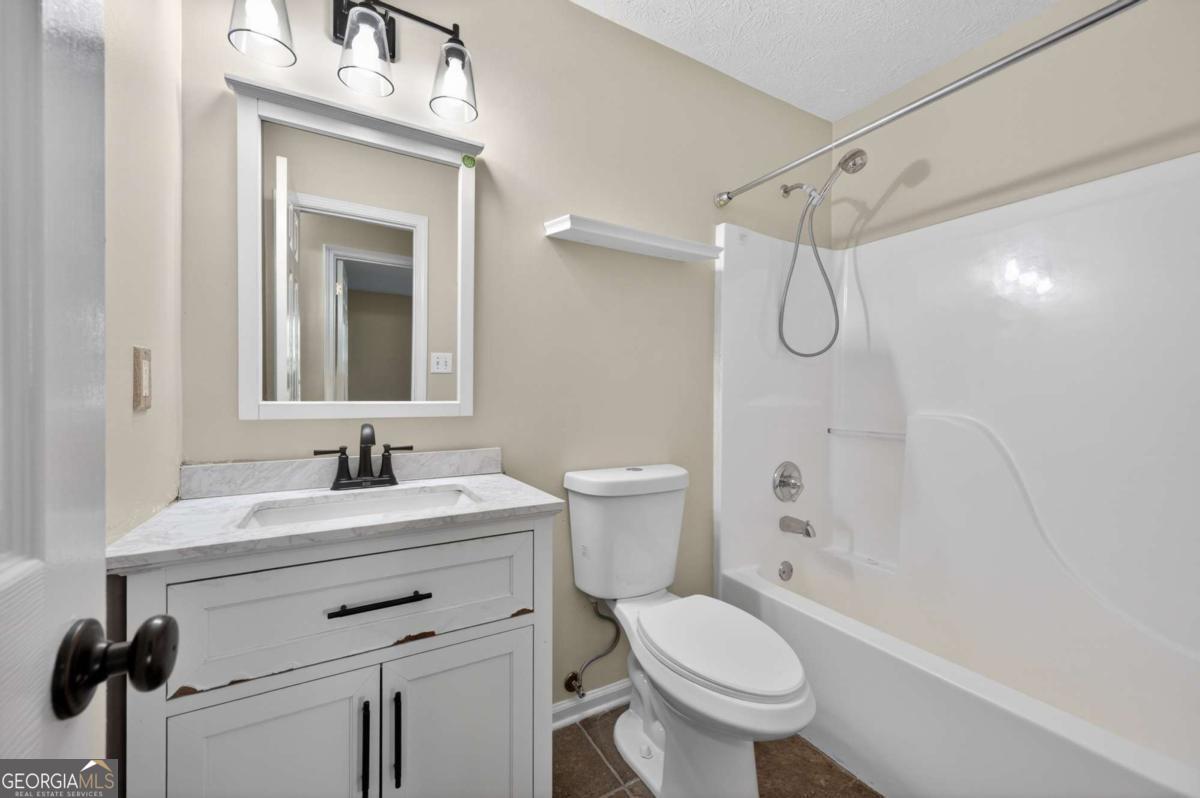 5135 Hillcrest Glenn Drive Sugar Hill GA 30518