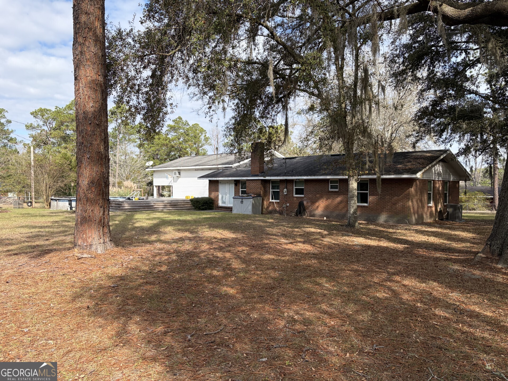 349 Woolard Road Folkston GA 31537