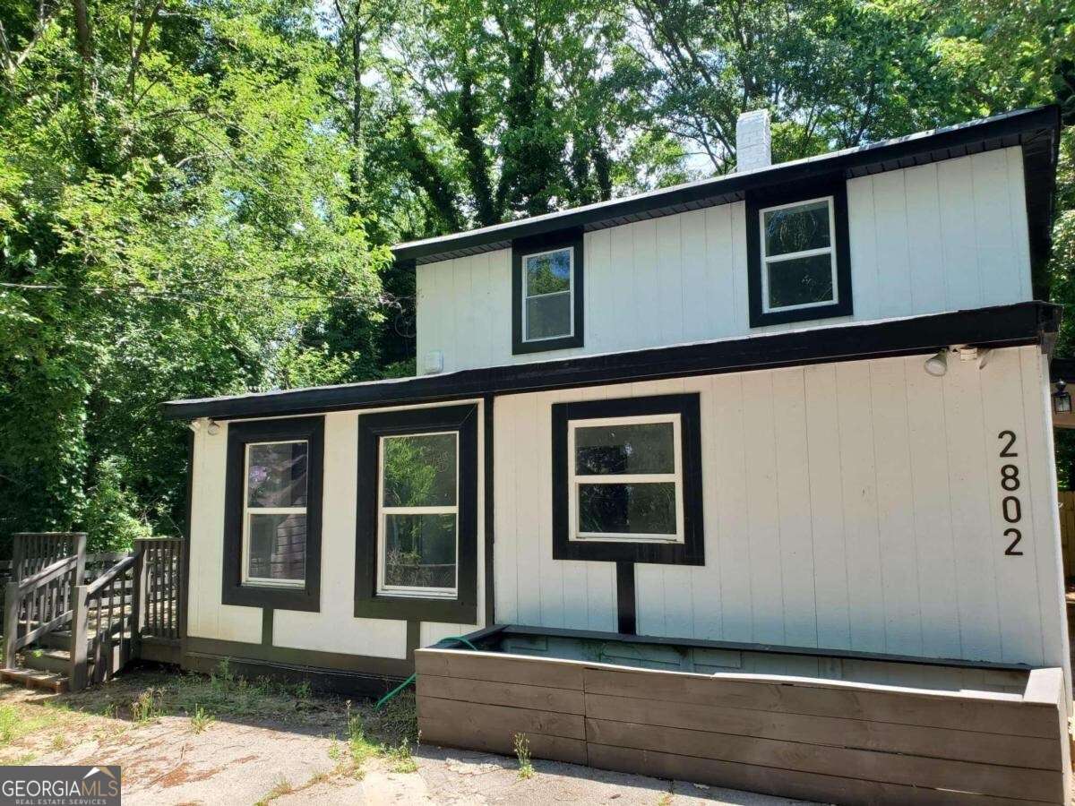 2802 Palm Drive East Point GA 30344