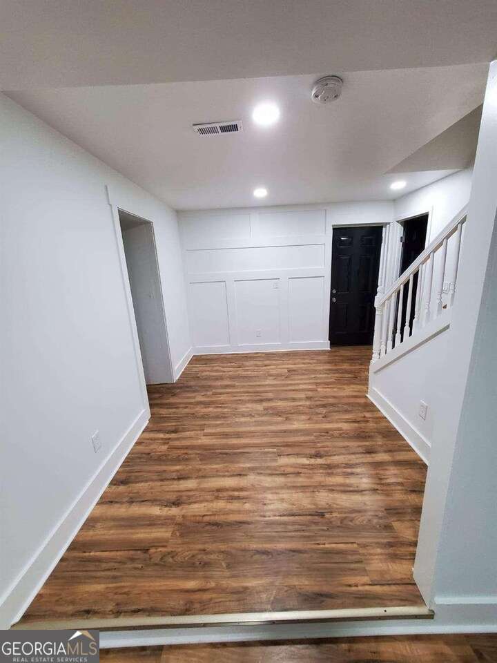 2802 Palm Drive East Point GA 30344