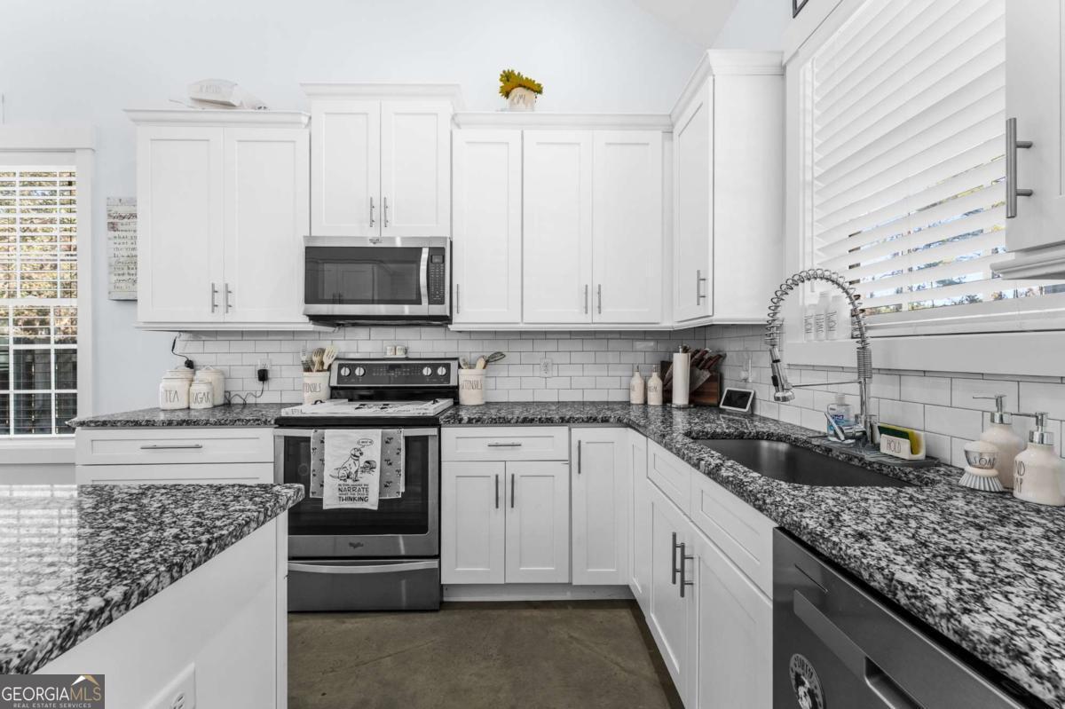 640 Meinhard Road Port Wentworth GA 31407