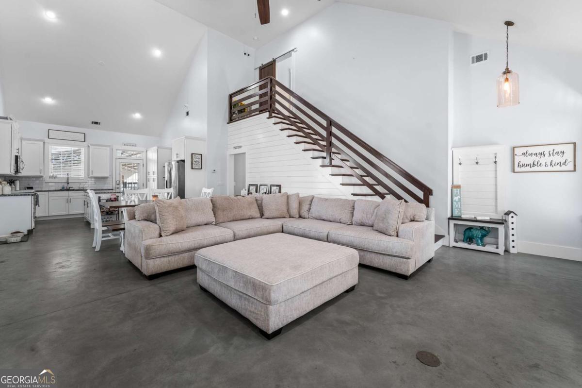640 Meinhard Road Port Wentworth GA 31407