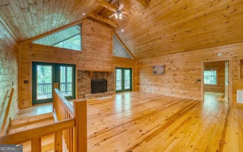 59 Wauneta Lane Young Harris GA 30582