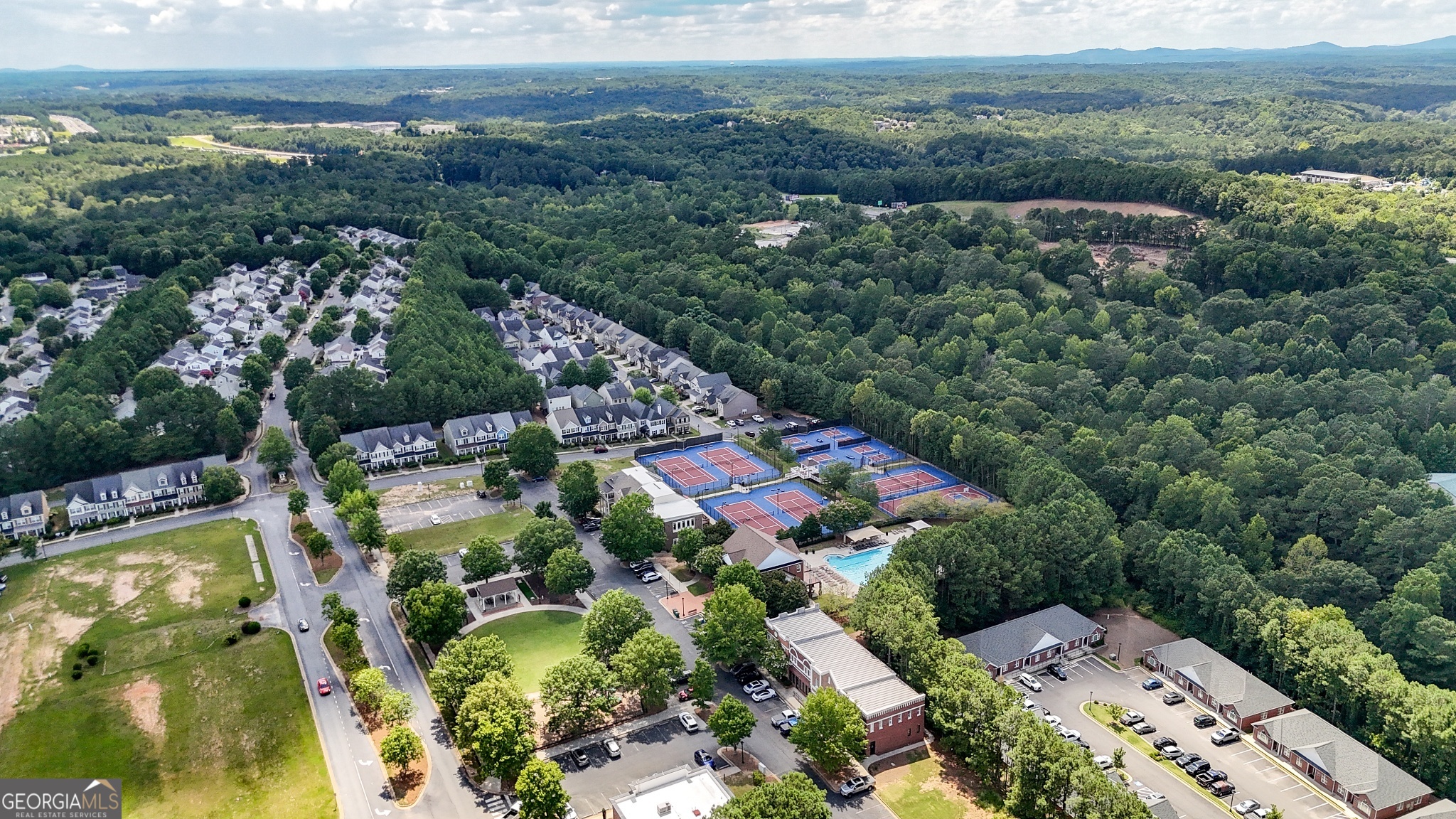 184 Swanee Lane Woodstock GA 30188