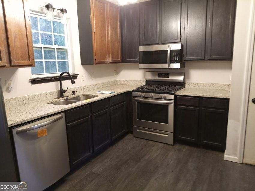 1 Corley Circle Hiram GA 30141