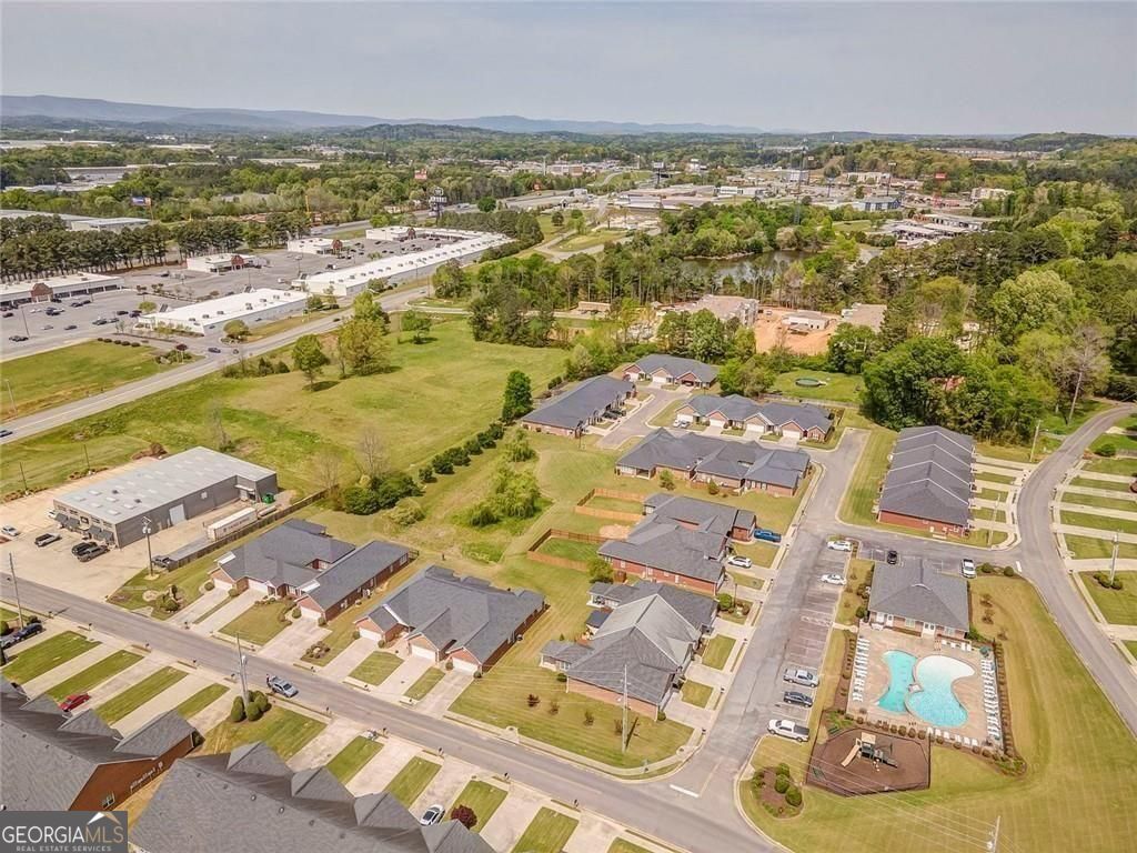 606 Blackwood Terrace SE Calhoun GA 30701