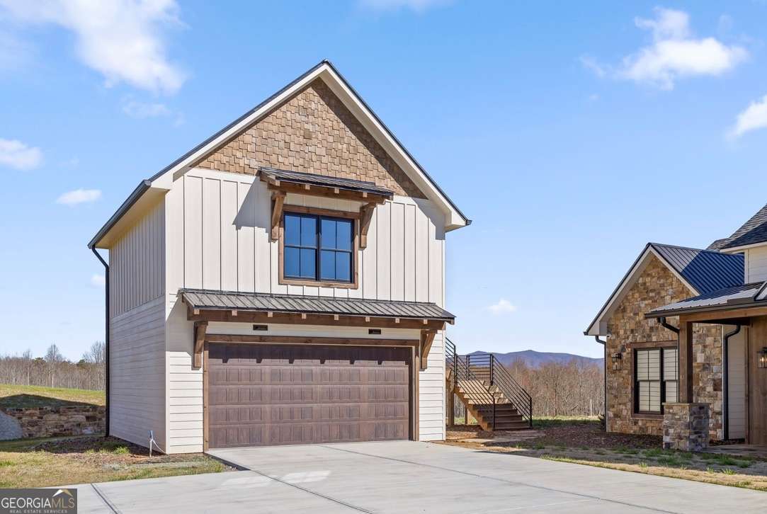 84 Bravo Rivera Way Ellijay GA 30536