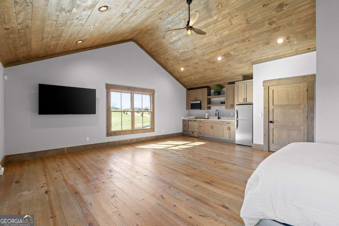 84 Bravo Rivera Way Ellijay GA 30536