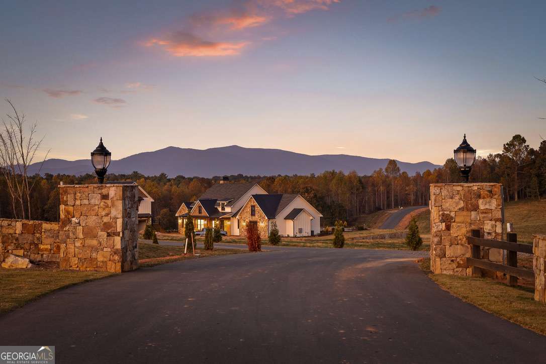 84 Bravo Rivera Way Ellijay GA 30536