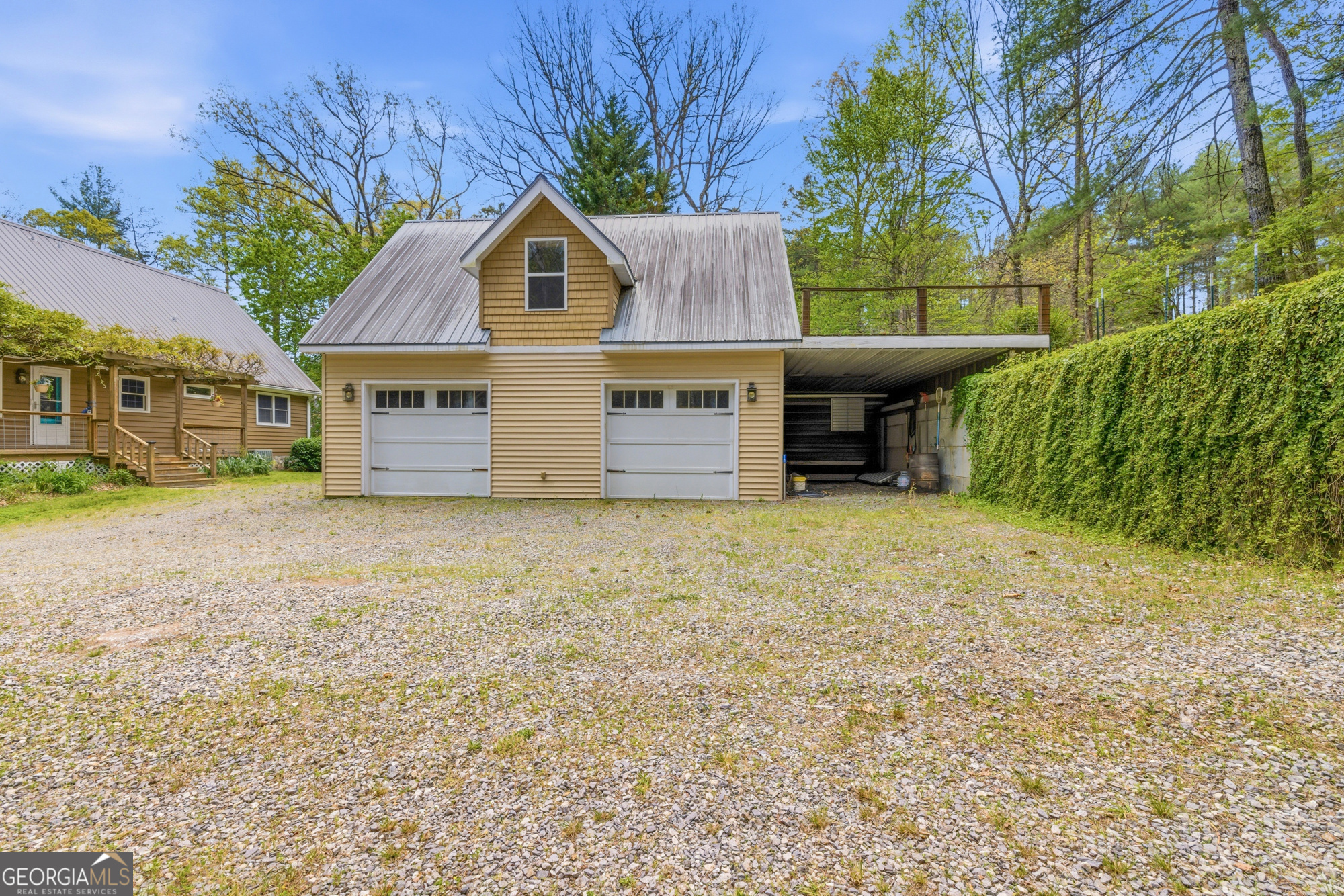 2685 Messer Road Young Harris GA 30582