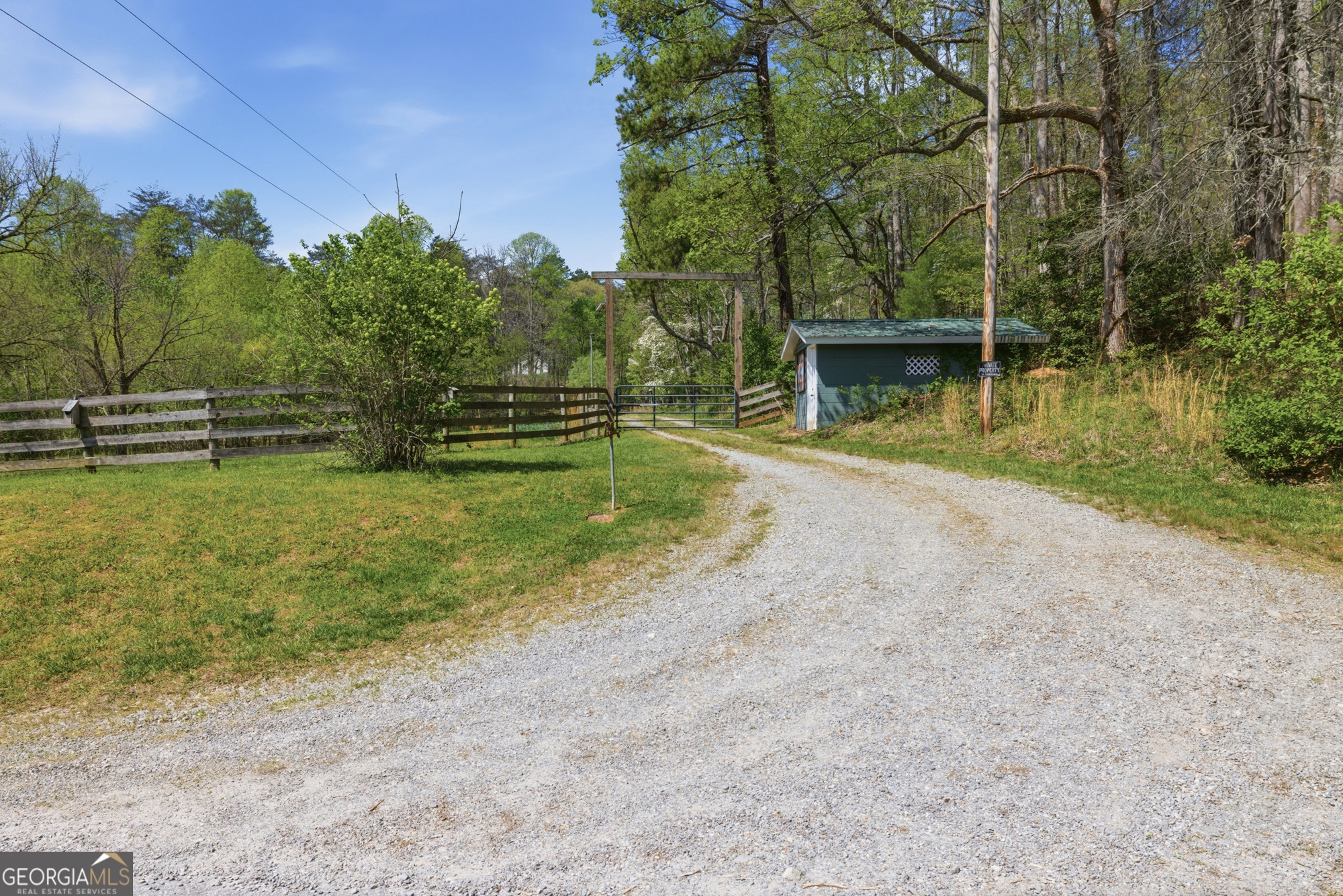 2685 Messer Road Young Harris GA 30582