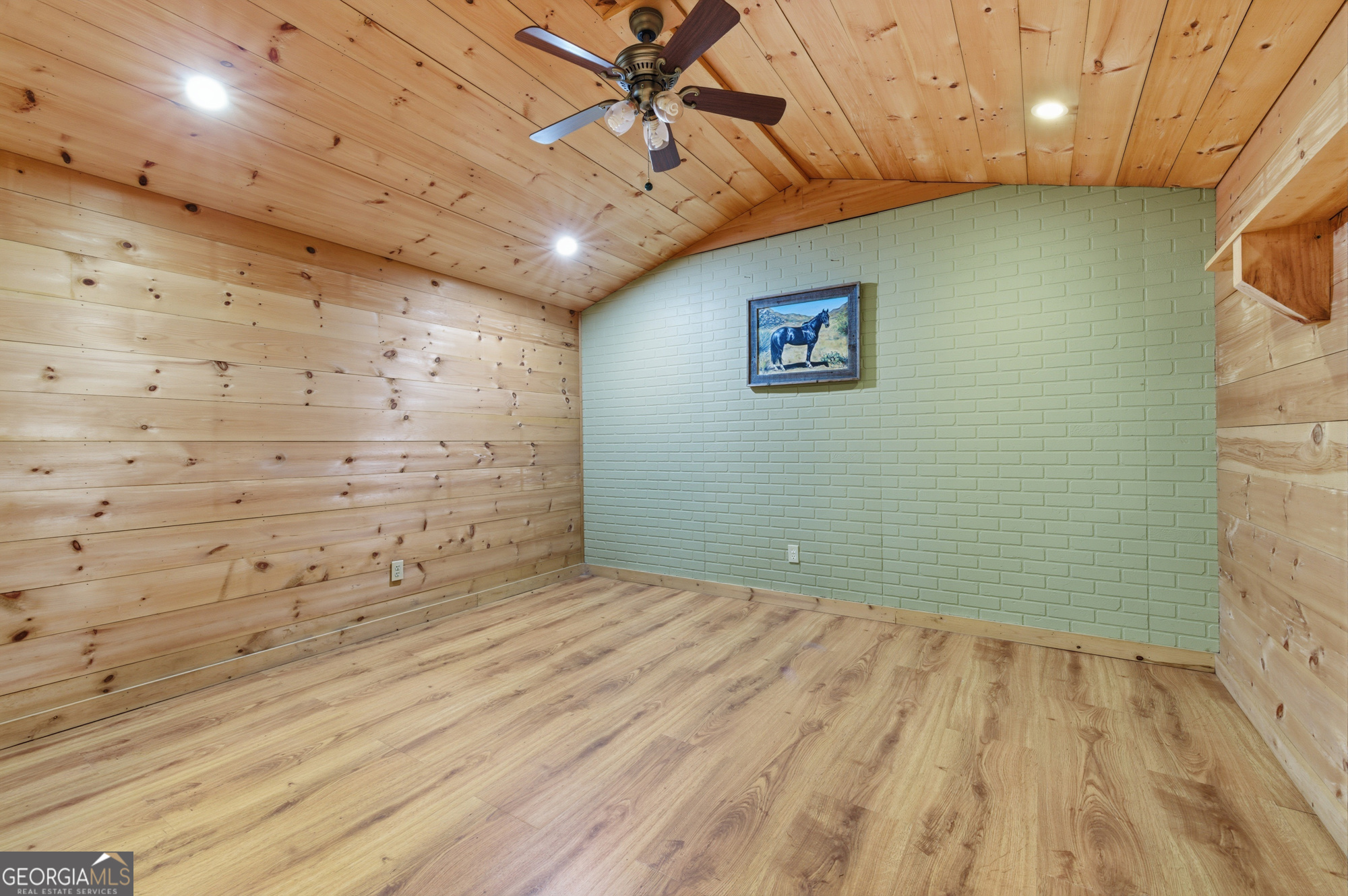 2685 Messer Road Young Harris GA 30582