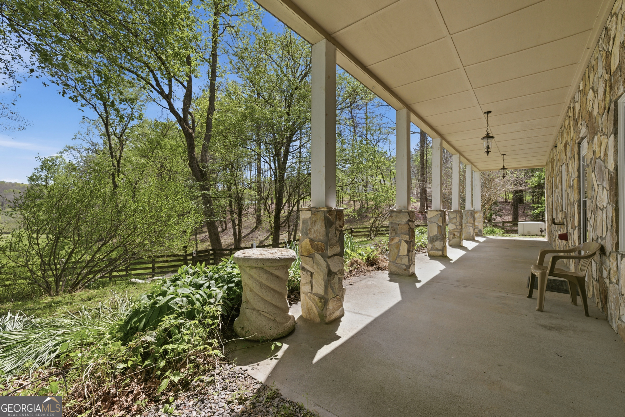 2685 Messer Road Young Harris GA 30582