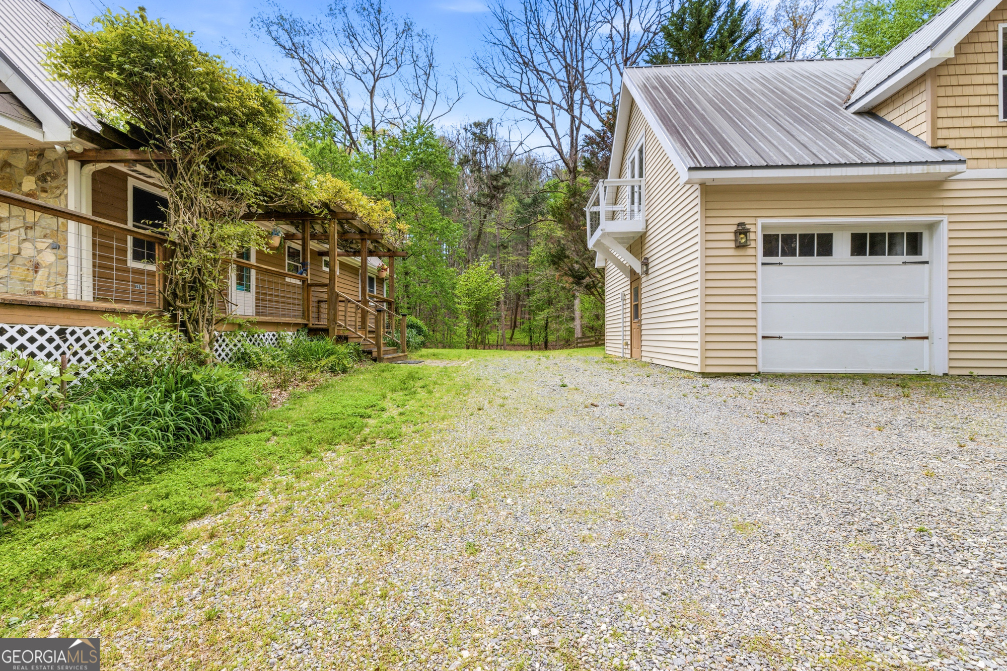 2685 Messer Road Young Harris GA 30582