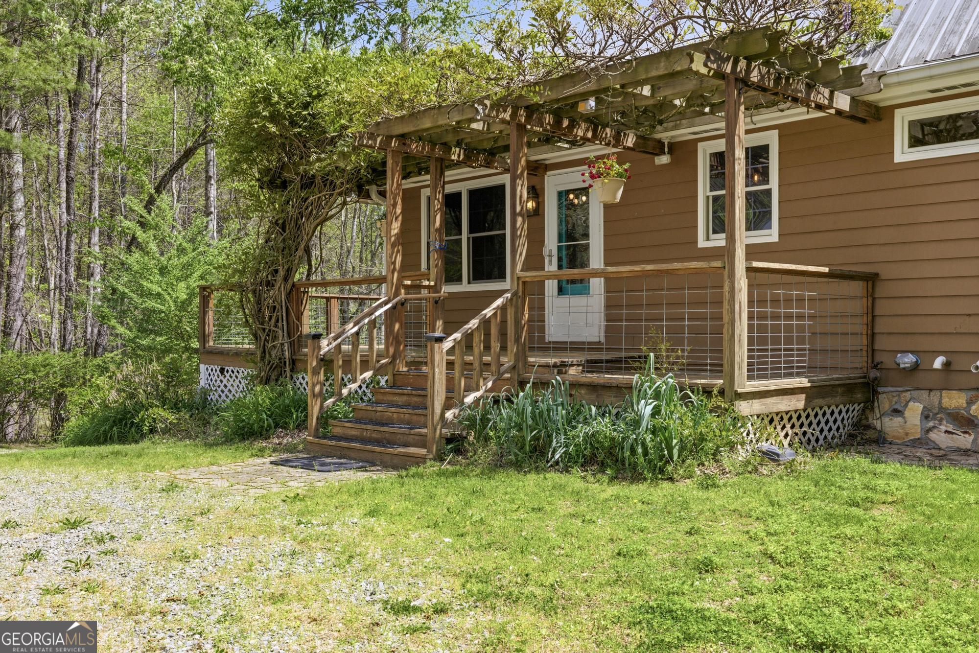 2685 Messer Road Young Harris GA 30582