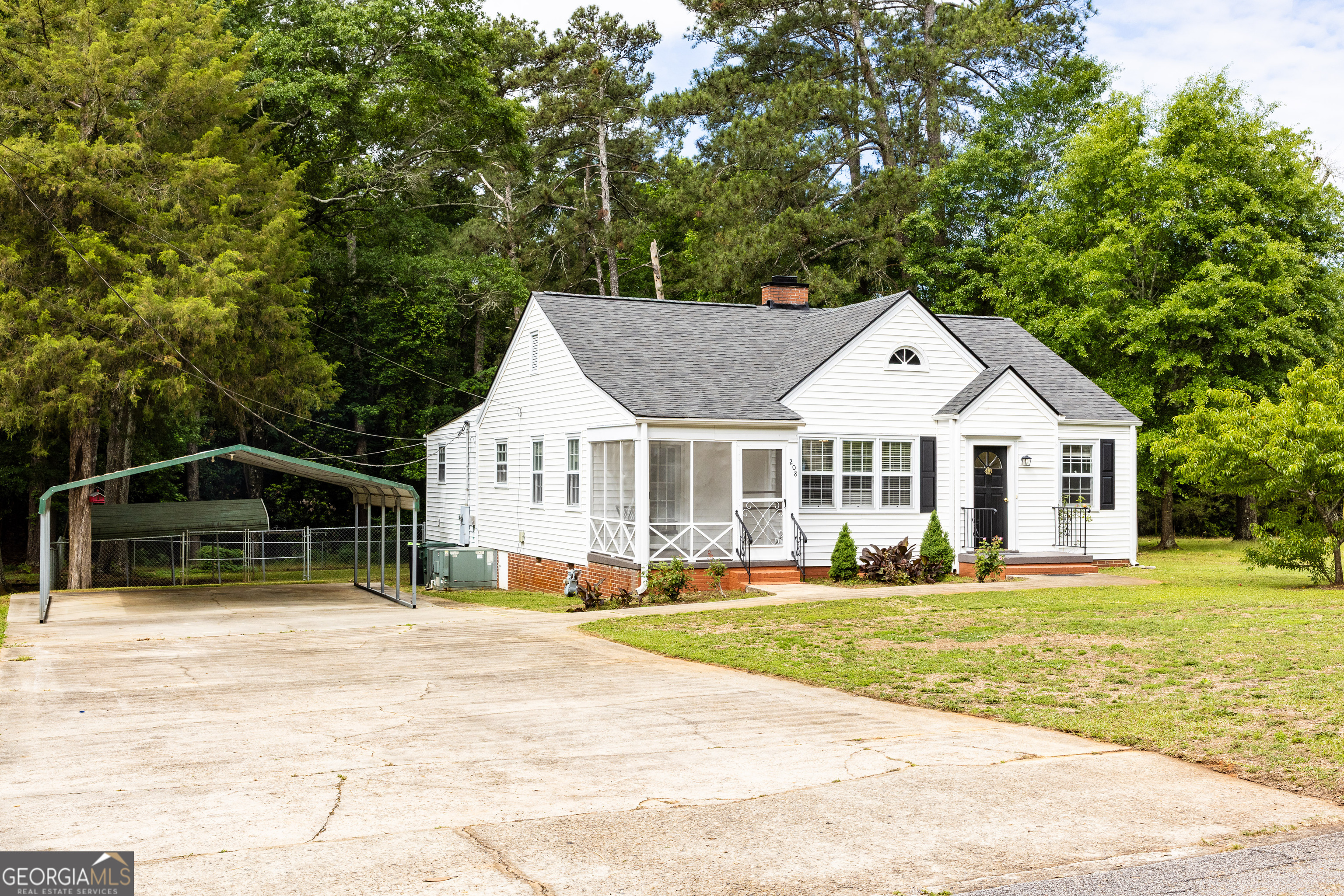 208 Upson Avenue Thomaston GA 30286