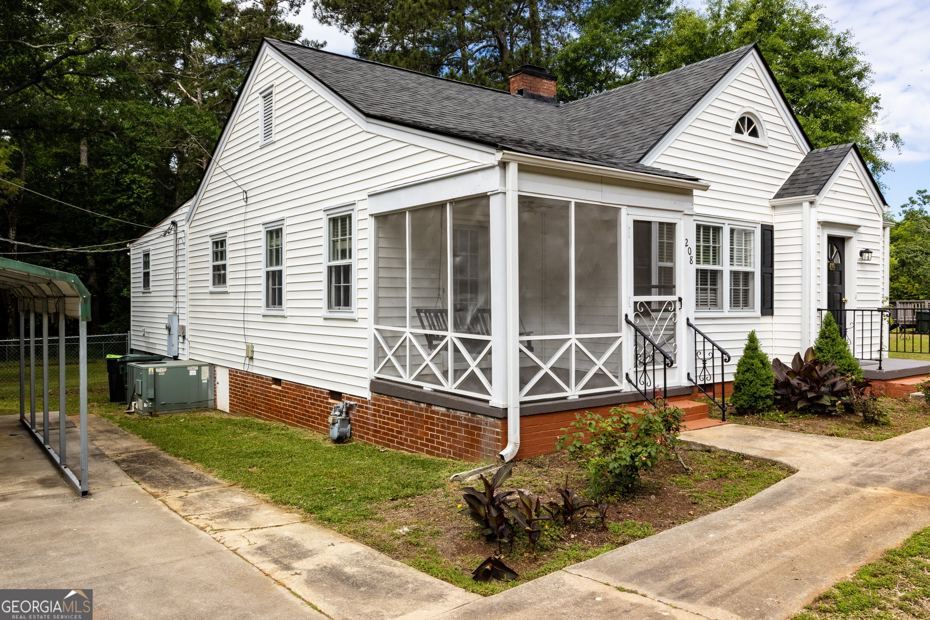 208 Upson Avenue Thomaston GA 30286