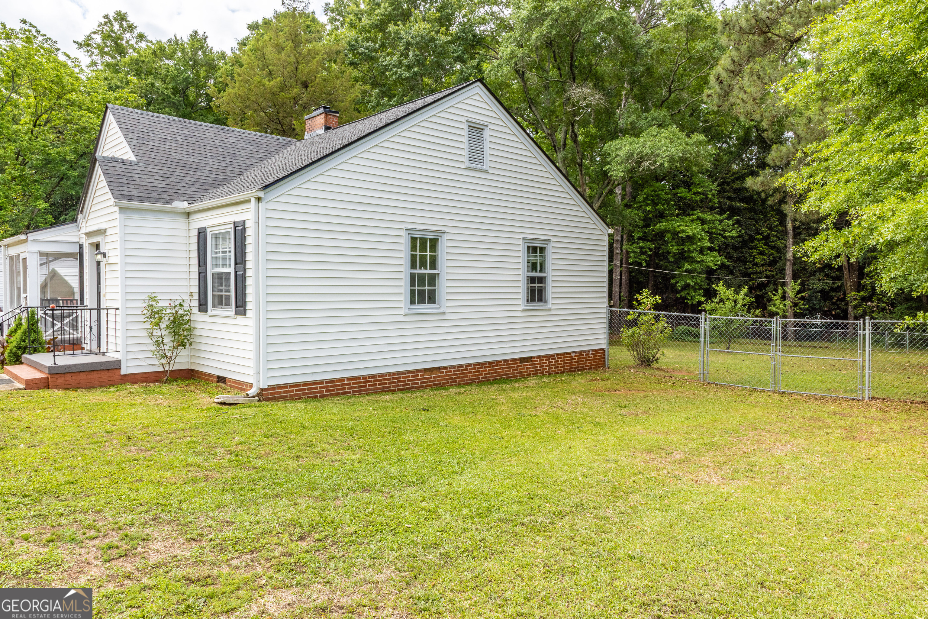 208 Upson Avenue Thomaston GA 30286