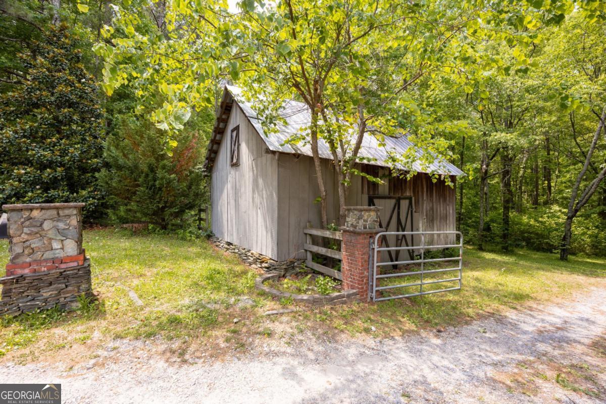 301 Benson Road Dallas GA 30132