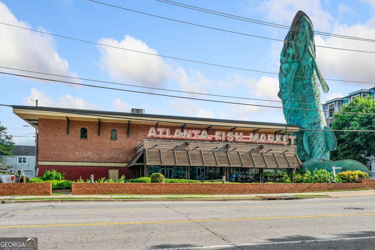 250 Pharr Road NE Atlanta GA 30305